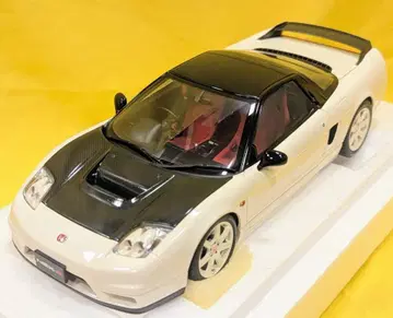AUTOart 1/18 오토아트 컴포짓 모델 혼다 NSX-R (NA2) (챔피언쉽 화이트/블랙 카본) 73215
