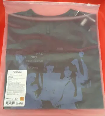 LE SSERAFIM PUREFLOW pt.1 POP-UP PHOTO S/S T-SHIRT L