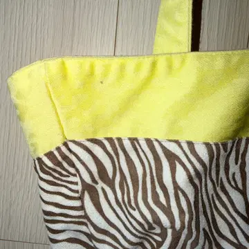 판매/교환)베이비메탈클럽 Bmc twinkle juicy bag (yellow) 쥬시백