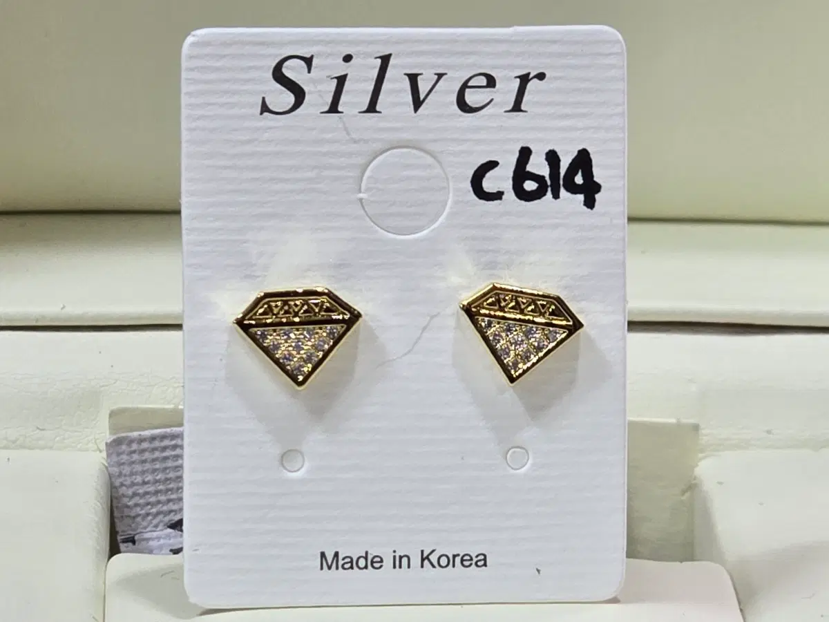 925은침 큐빅 귀걸이
