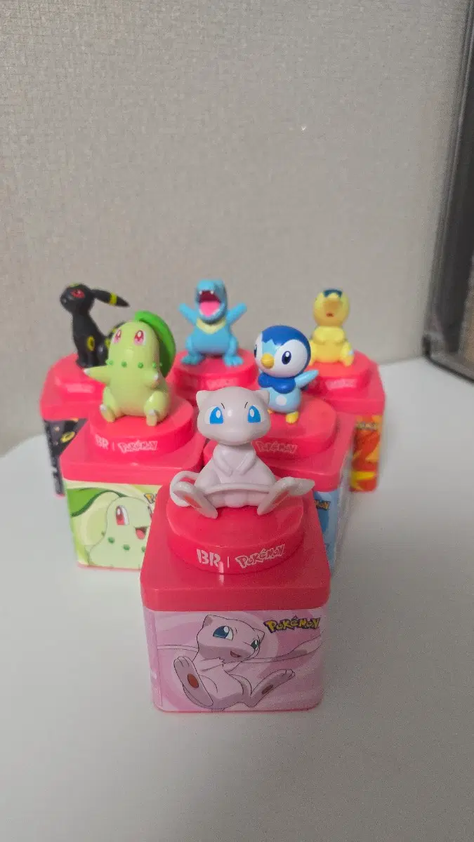 베스킨라빈스 포켓몬 피규어 버전2 일괄판매