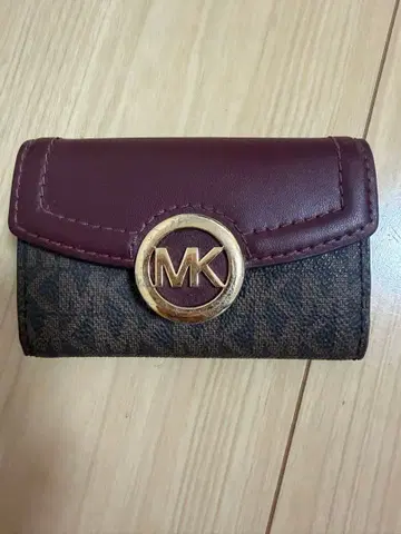 MICHAEL KORS 키케이스 6연 보르도