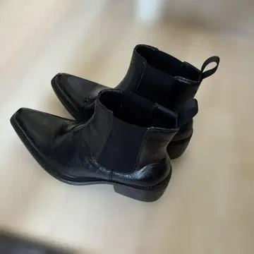 [ 가격 인하 협상 가능 ] 사이드 고어 부츠 블랙 27.5cm