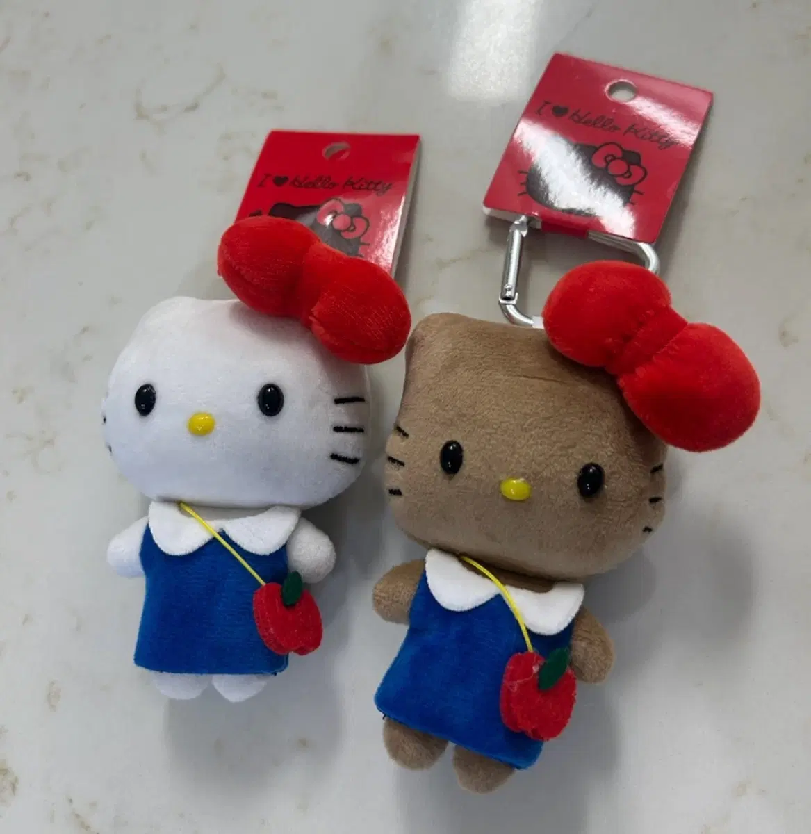 헬로키티 인형 키링 2종 (흰색/브라운)