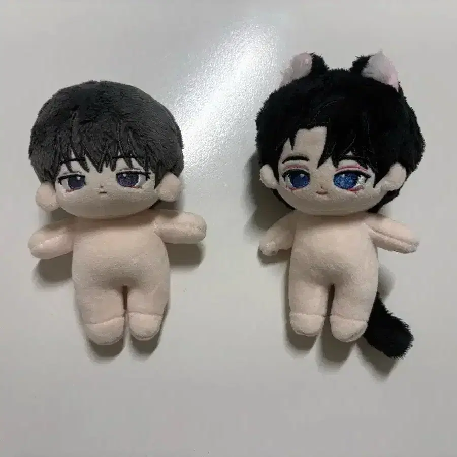 데뷔 못하면 죽는 병 걸림 류건우, 청려 10cm 솜인형
