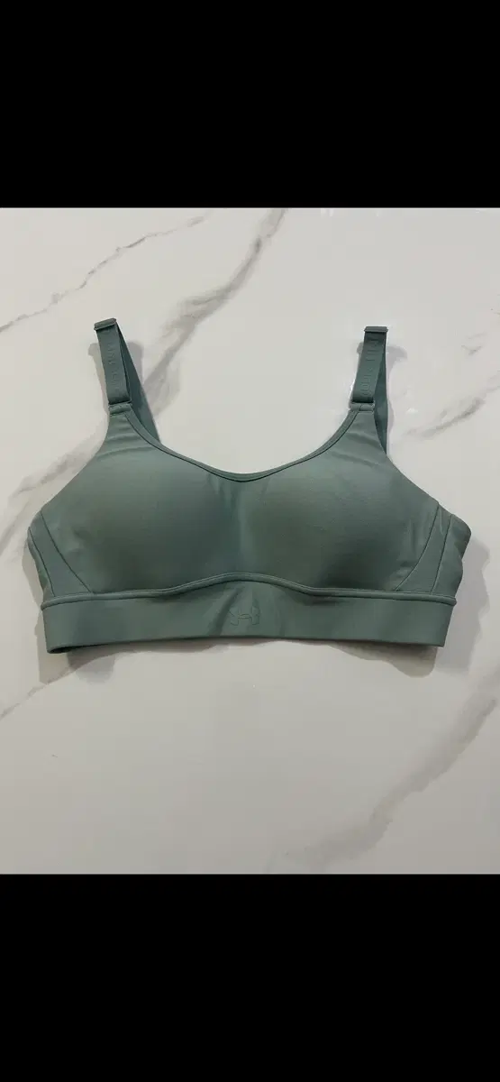 언더아머 스포츠 브라