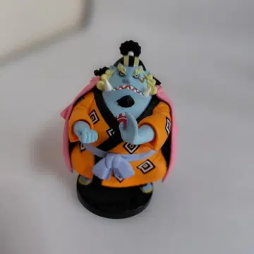 ONE PIECE 원피스 월드 컬렉션 피규어 징베 (본체만)