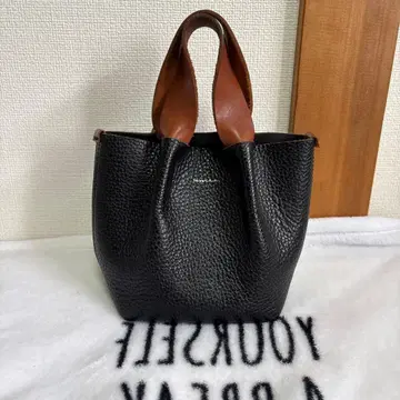 [새상품급] Hender Scheme piano bag small 블랙 천연 가죽