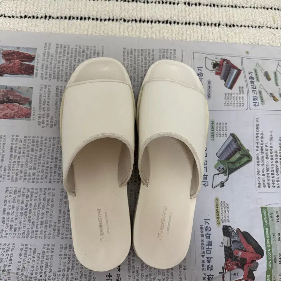 문스타 슬리퍼 270-275