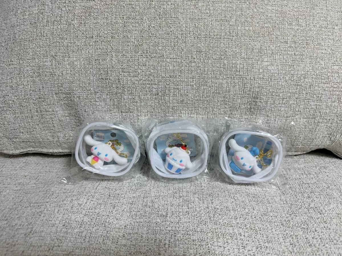 정품 산리오 시나모롤 러블리 키링
