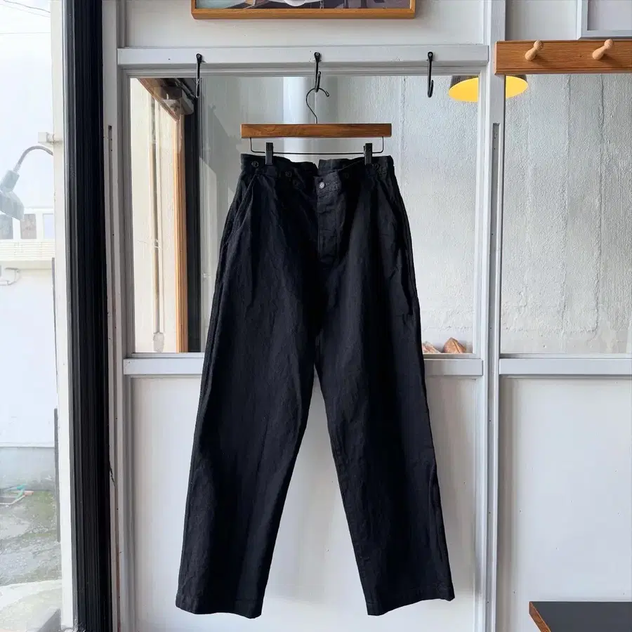 comoli 코모리 데님오버팬츠 블랙 3 size
