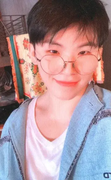SEVENTEEN GOING MAGAZINE WOOZI 트레이딩 카드 화이트