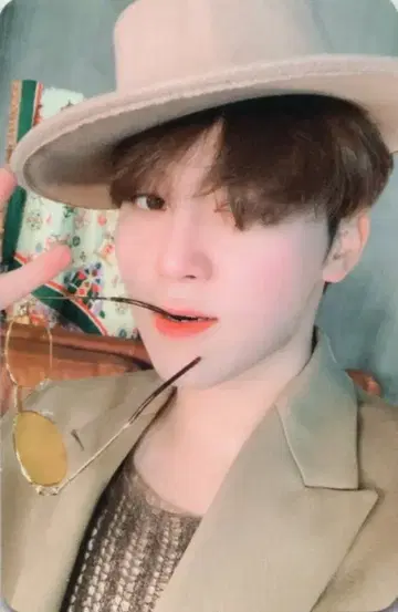 SEVENTEEN GOING MAGAZINE SEUNGKWAN 트레이딩 카드 화이트