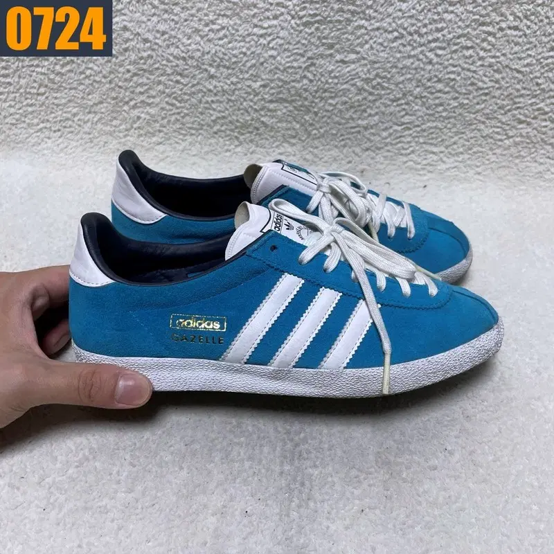 225 ADIDAS 아디다스 가젤 스니커즈