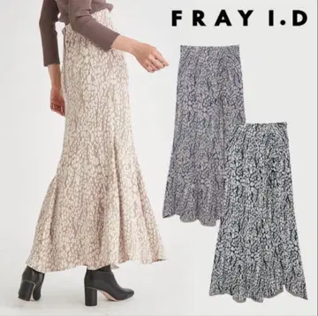 새상품급 FRAY I.D 셔링 내로우 자카드 스커트