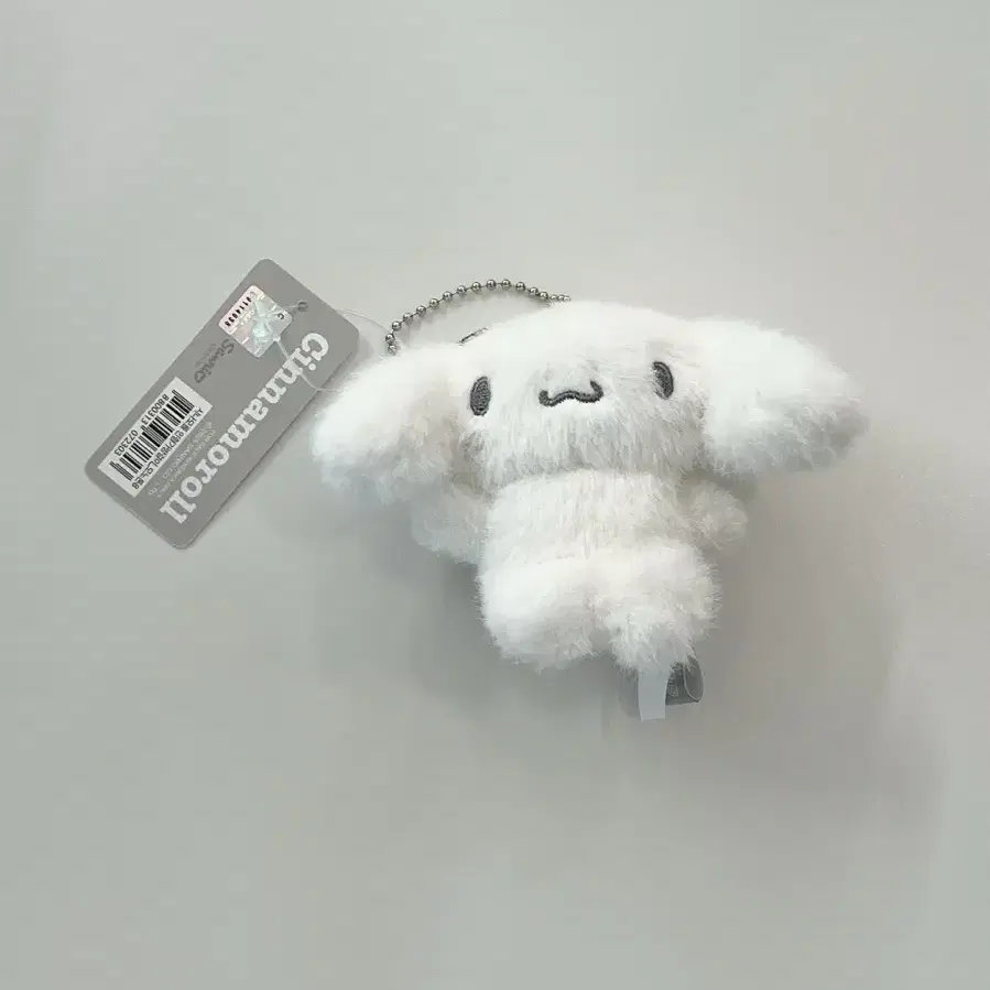 산리오 시나모롤 모노톤 인형 키링