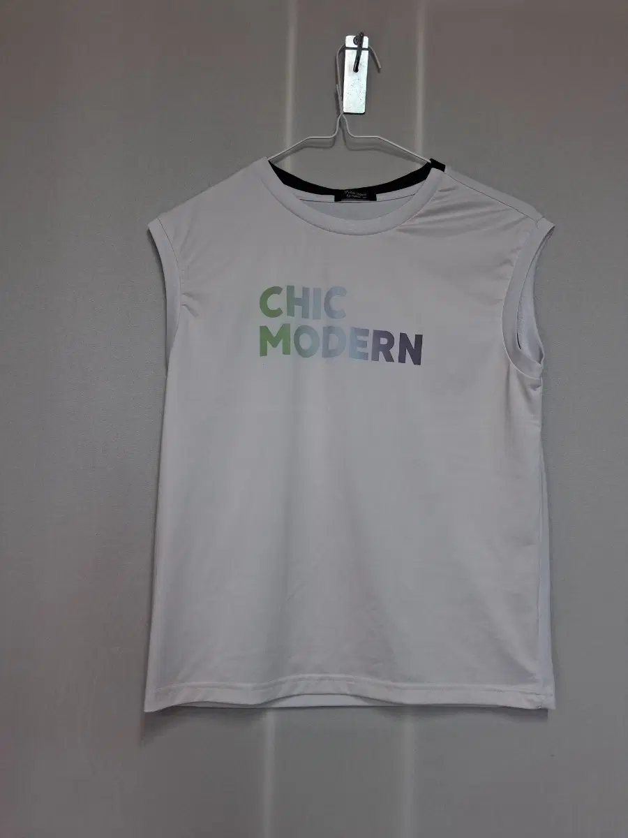 민소매 티셔츠 CHIC MODERN 프린팅(150)