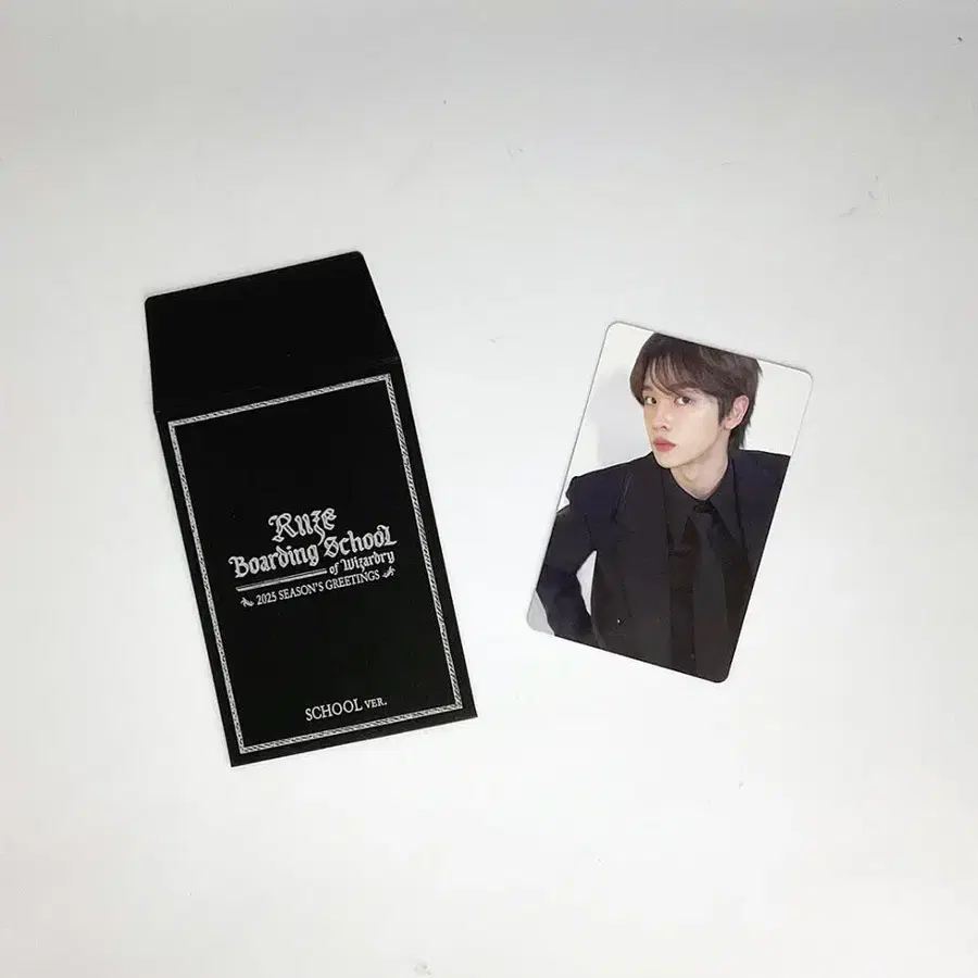 라이즈 성찬 2025 시즌그리팅 포토카드 A_2 RIIZE SUNGCHAN 2025 SEASON'S GREETING PHOTOCARD A_2