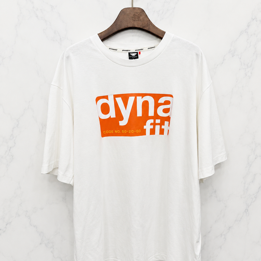 L,100 )) DYNAFIT 다이나핏 반팔티셔츠! 깔끔하고 예쁜 디자인~