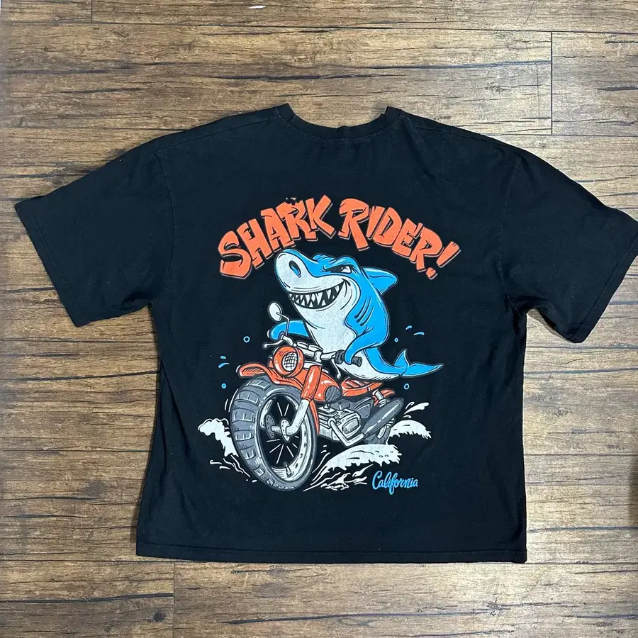 KIRIN SHARK RIDER 백프린팅 오버핏 반팔티 블랙 2XL
