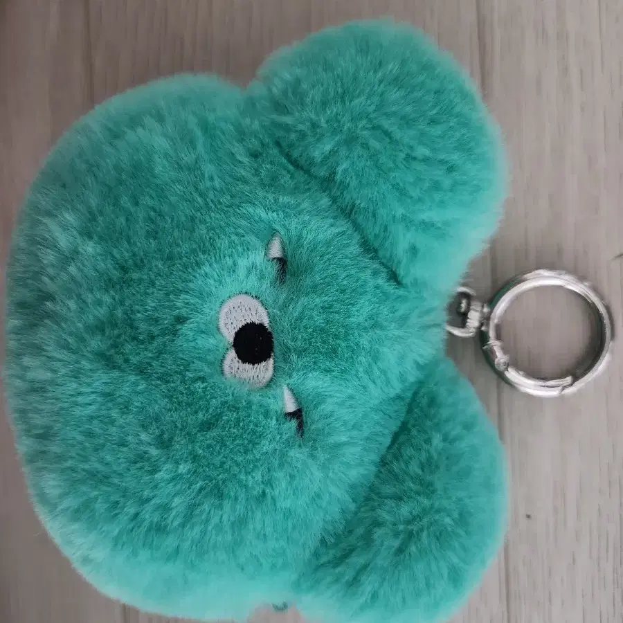 던킨 와사비베어 파우치 키링