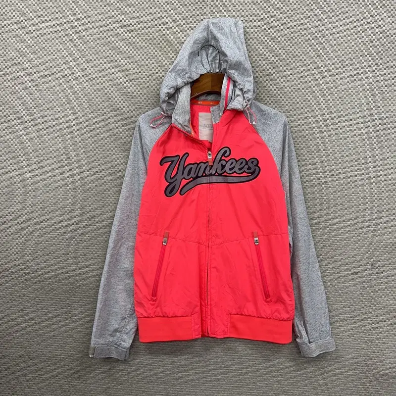 MLB 양키스 바람막이 자켓 85 D09820
