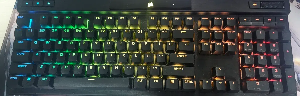 커세어 K70 RGB PRO 기계식 키보드