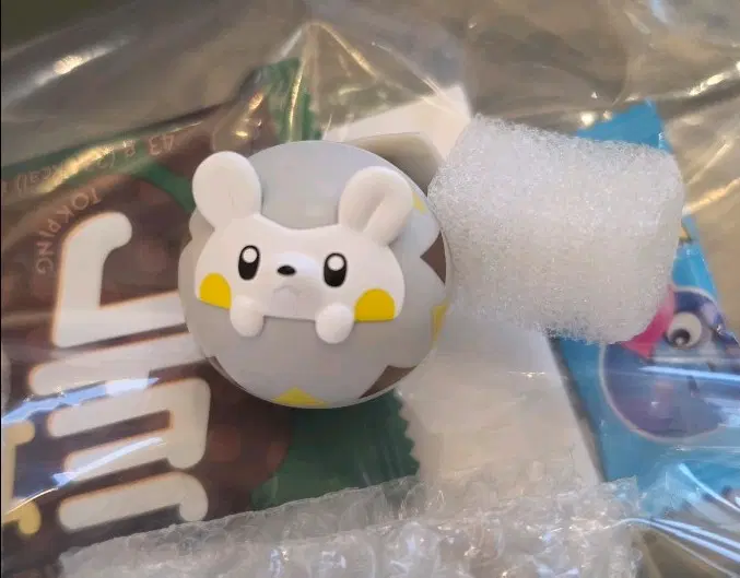 부산 포켓몬 팝업 웅크리기 토게데마루 가챠