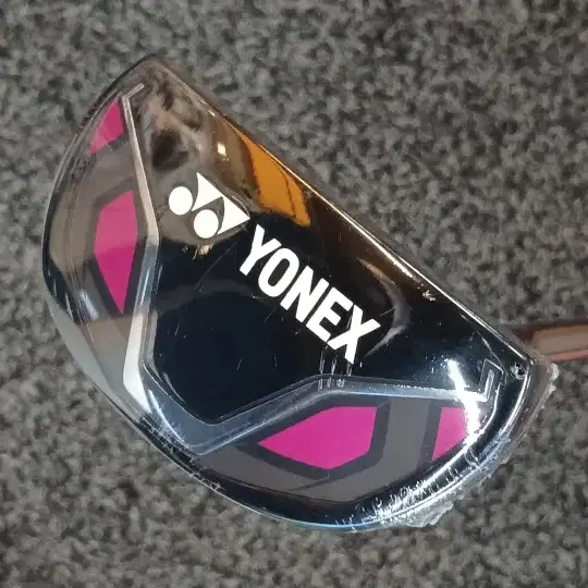 요넥스 NEW EZONE ELITE 30 퍼터