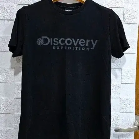 (Y)디스커버리 반팔 티셔츠 블랙 S