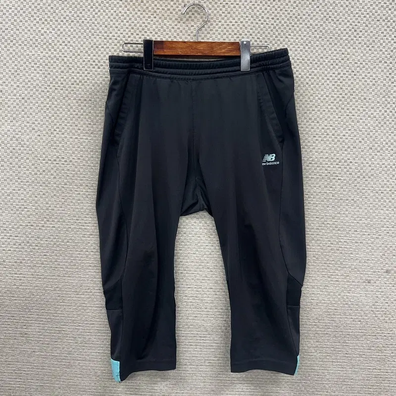 뉴발란스 츄리닝 반바지 80 D09840