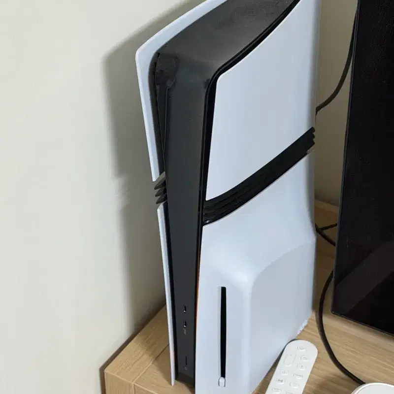 PS5 PRO 7122신공정+ 디스크드라이브 + 듀얼센스 정품 거치대