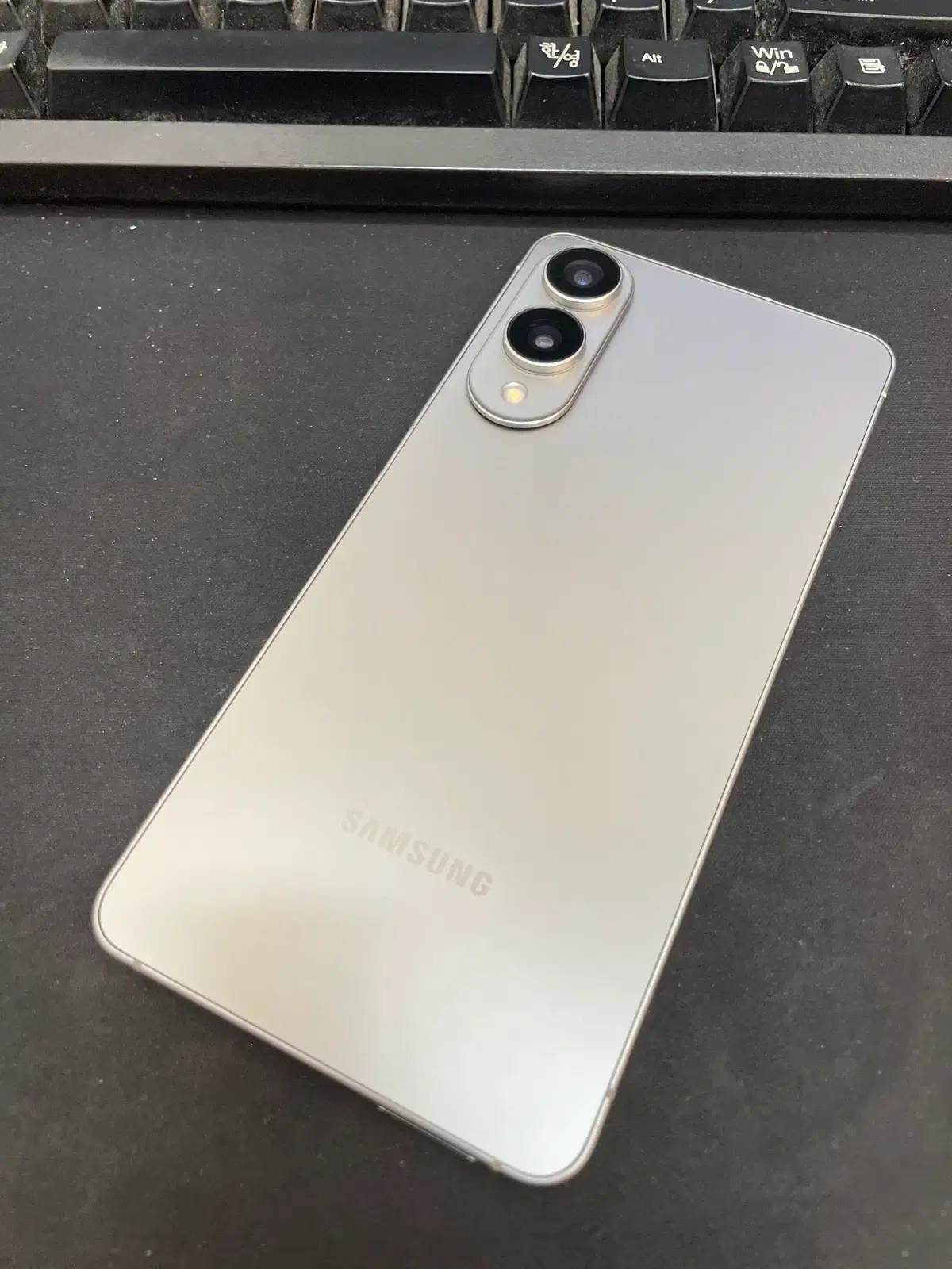 갤럭시S25엣지 실버 256GB 무잔상 상태좋은 중고75만4천팝니다