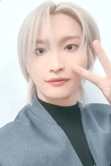 ATEEZ 랜덤 트레이딩 카드 SEONG HWA ATINY'S VOYAGE in Japan 3/4