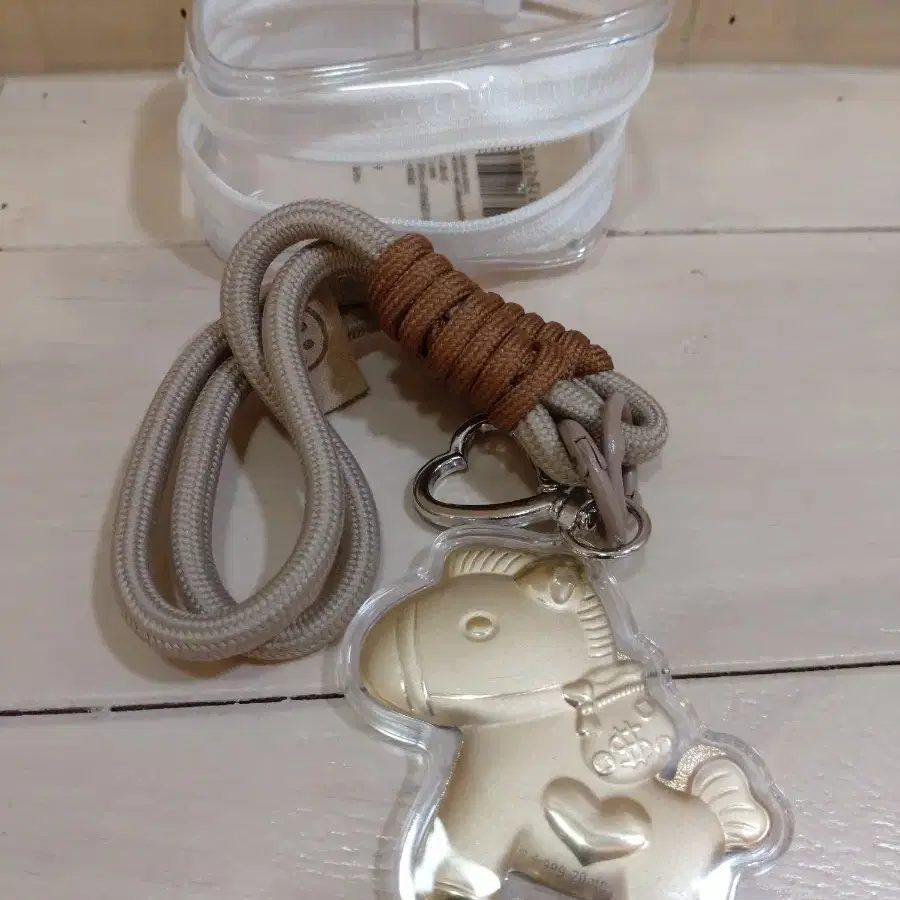 (새상품)황금말 순금99.9% 20mg 골드도금 키링