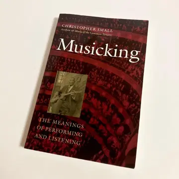 Musicking 크리스토퍼 스몰 음악학 외국도서