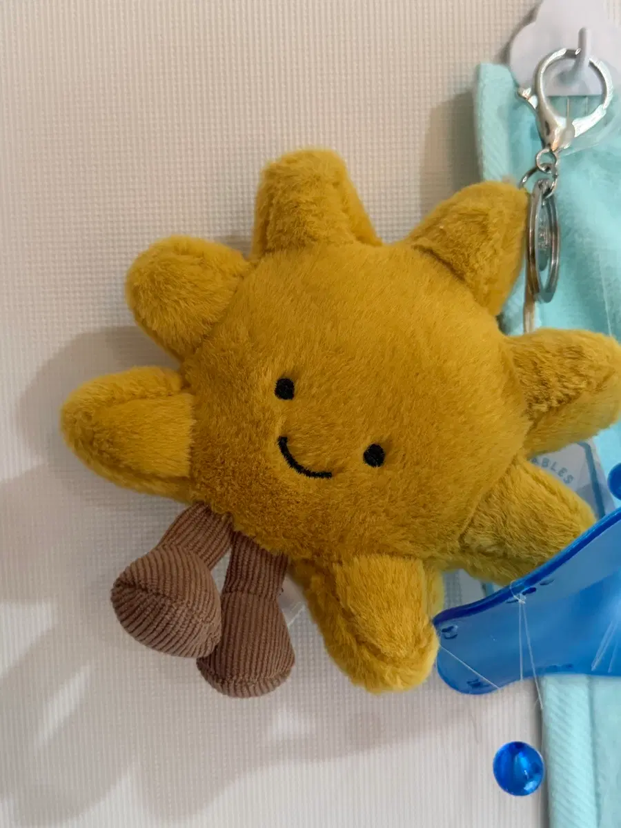 (추석할인 !!!!) 젤리캣 키링 해 썬 양도합니다. jellycat keyring