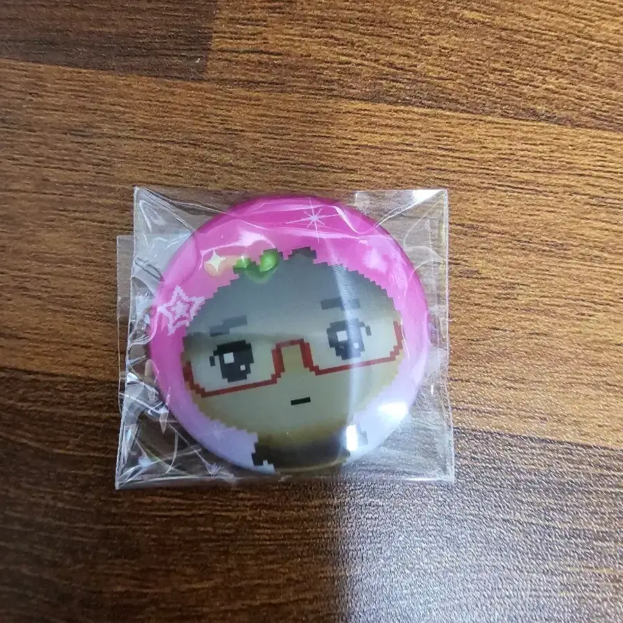 안경만두 홀로그램 핀버튼