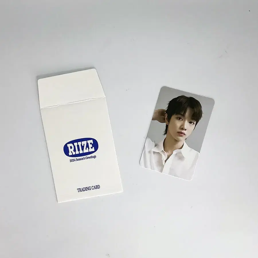 라이즈 성찬 2024 시즌그리팅 B버전 포토카드 포카 2 RIIZE SUNGCHAN 2024 SEASON'S GREETING B VERSION PHOTOCARD 2