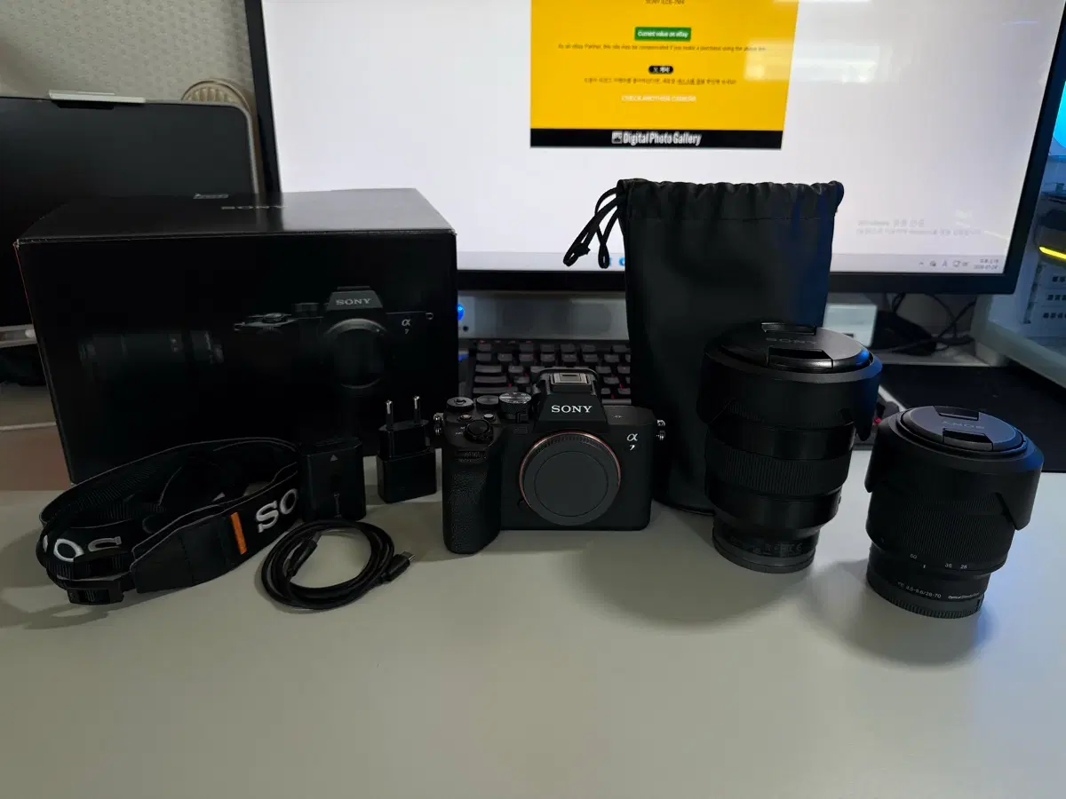 1LIA7M4 + FE 24-105mm F4 G OSS + FE 28-70 번들 판매