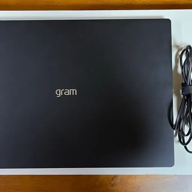 LG그램프로 17인치 i7 32gb 512gb
