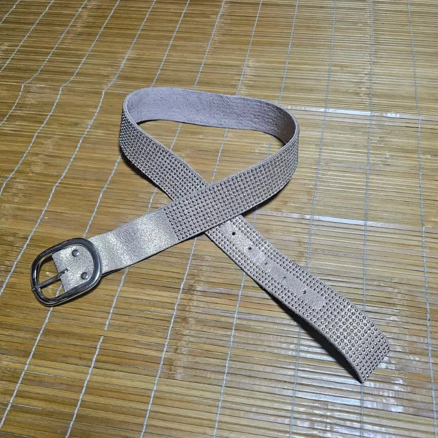 스터드 가죽벨트28~32인치 새것 남녀공용