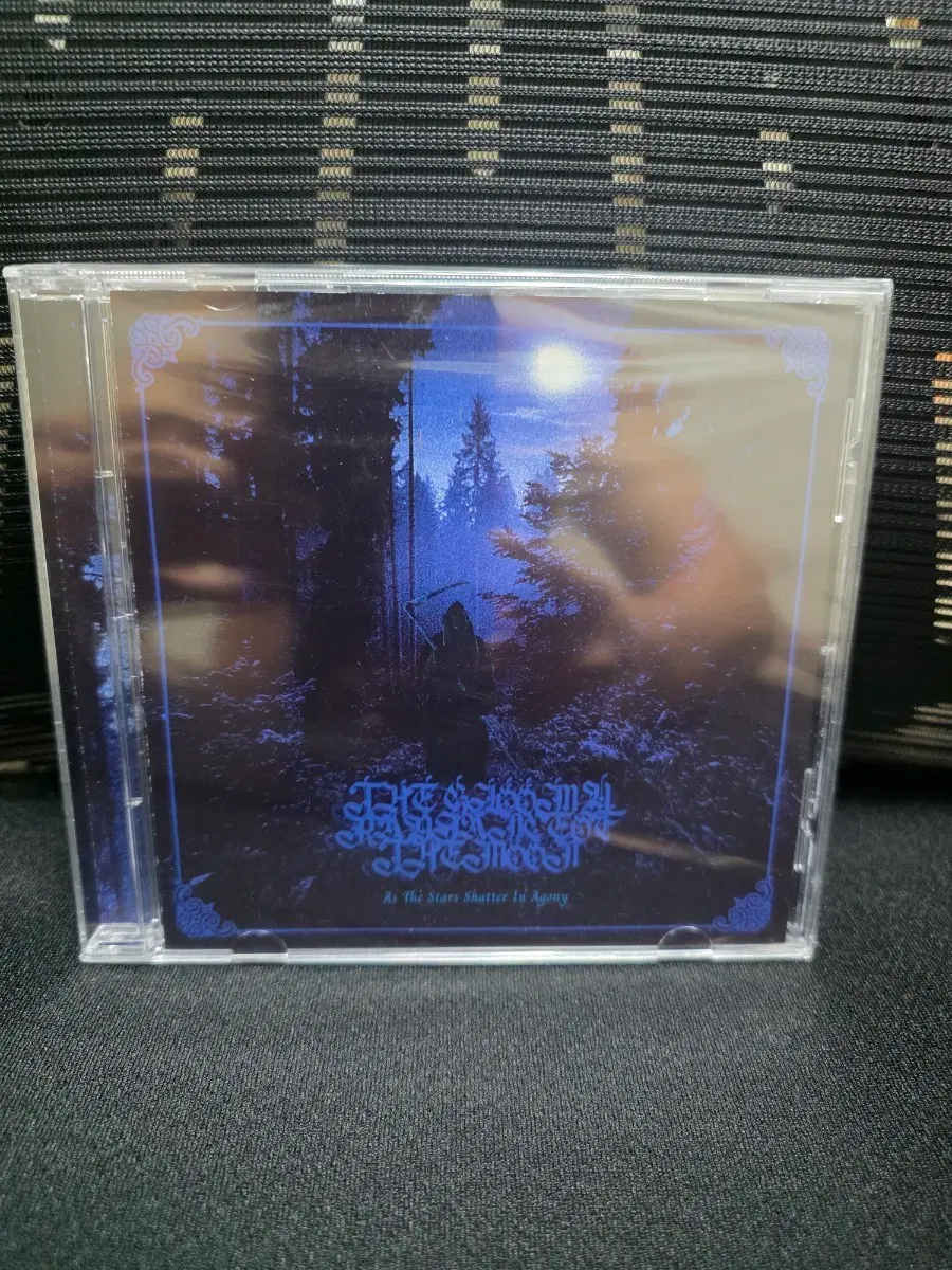 The Gloomy Radiance Of The Moon CD 미개봉