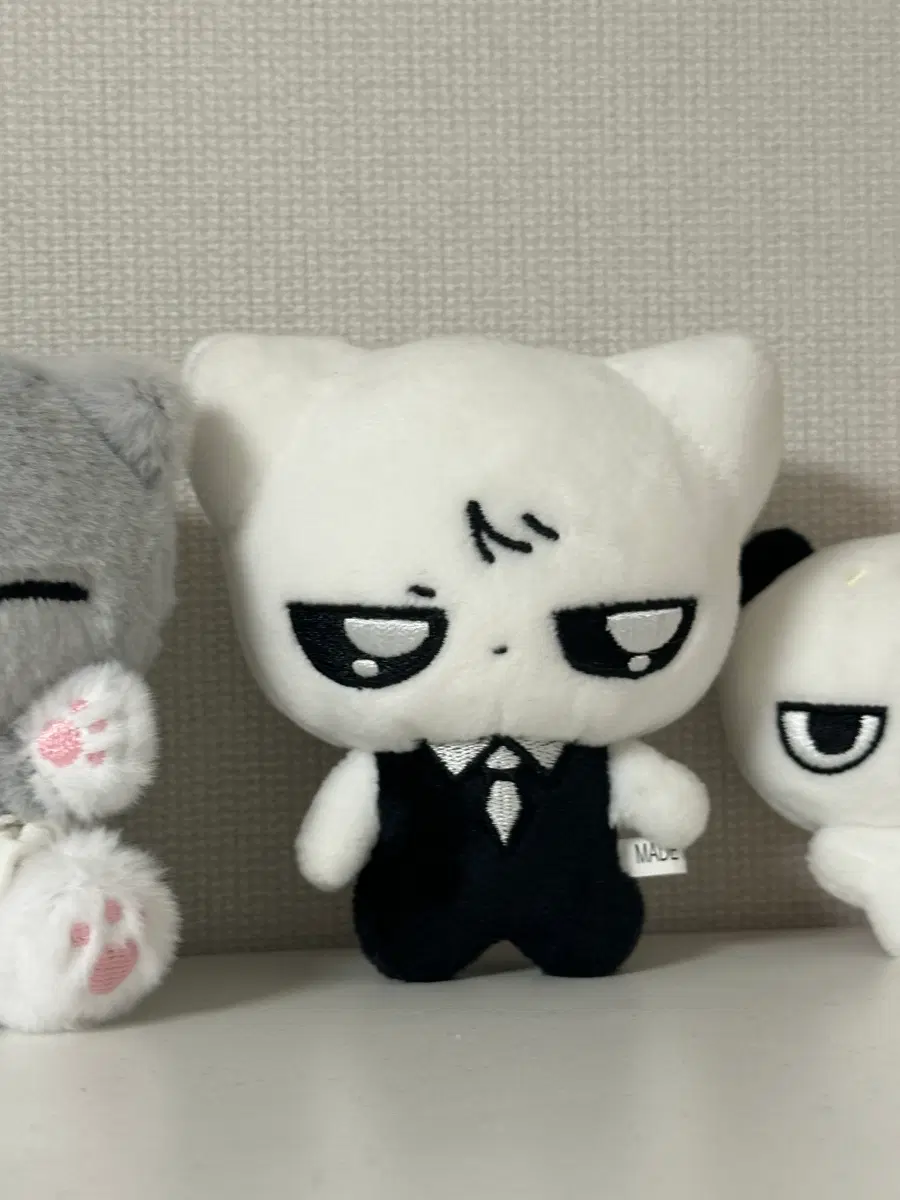앤팀 니콜라스 인형 천천집사