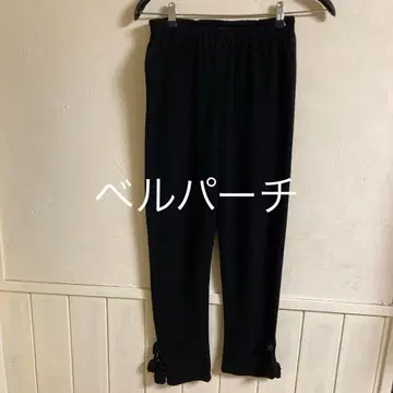 벨퍼치 캐주얼 팬츠 블랙 밑단 모티브 포함