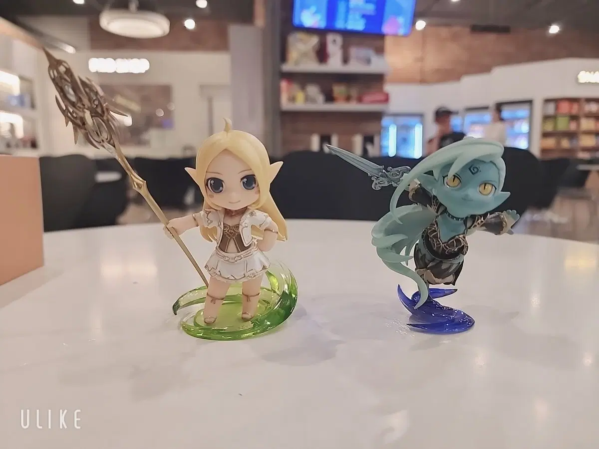 리니지2 마스터즈 피규어 희귀 팝니다.