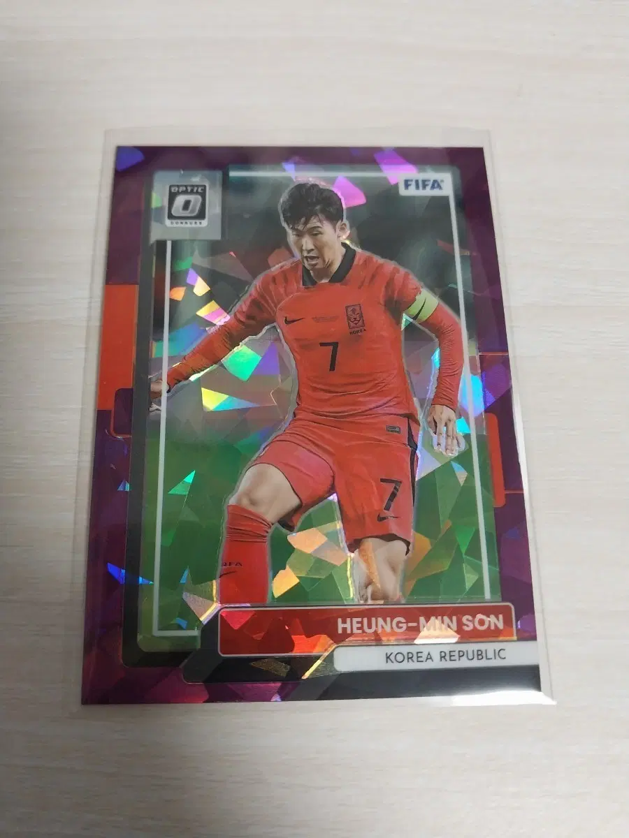 파니니 옵틱 FIFA 축구 카드 손흥민 코리아 리퍼블릭 /99한정
