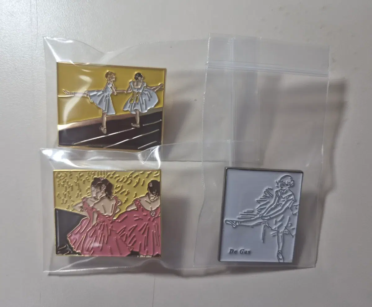 명화 발레 뱃지 3개