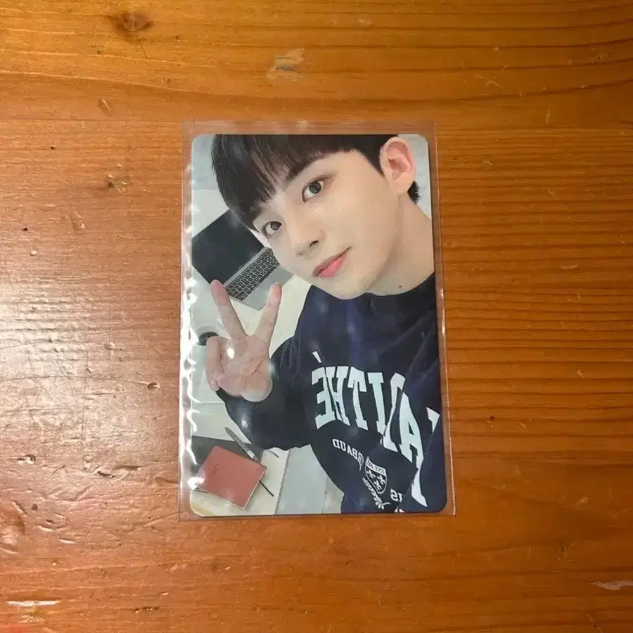 에이티즈23시즌그리팅 종호 포카(급처)