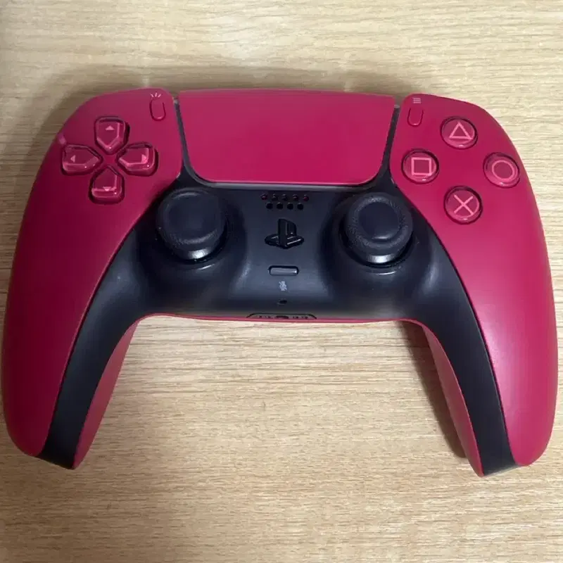 PS5 듀얼센스 코스믹 레드 컨트롤러